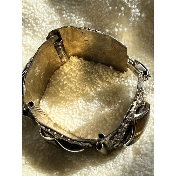 Vintage Wide Ornate Filigree Engraved Gold Tone Brown Agate Panel link Bracelet - Picture 7 of 14